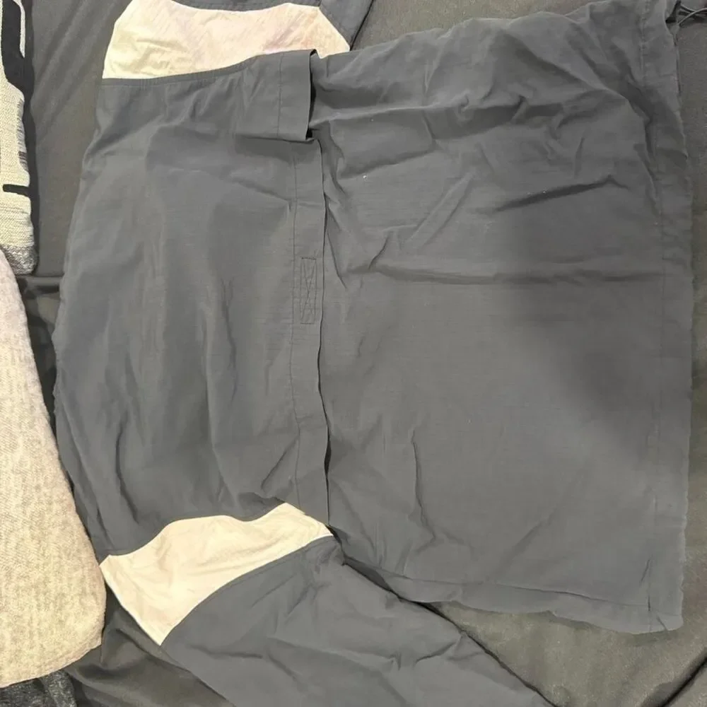 Champion Men's Black and Grey Jacket